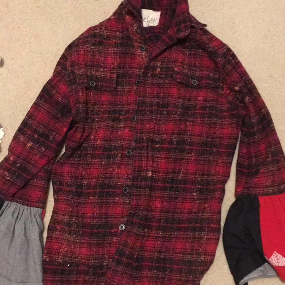 Unique Flannel - Picture 3 of 5